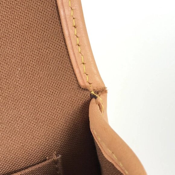 LOUIS VUITTON Monogram Sologne Shoulder bag - Picture 10 of 15